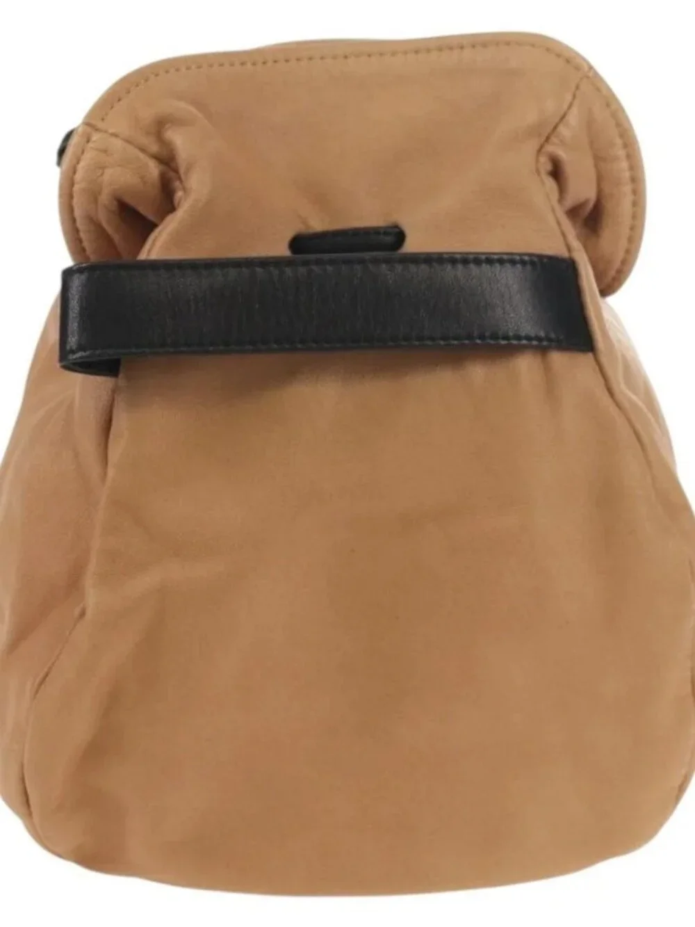 CHANEL brand	chanel color	beige